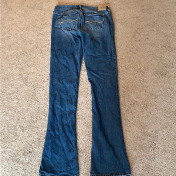 Boot cut A&F - Picture 2 of 3